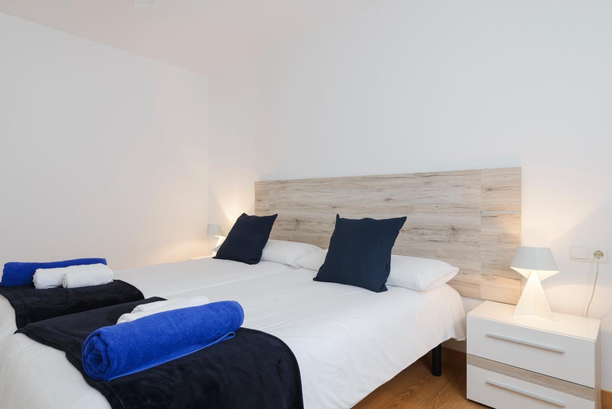 Sea Front Apartment In Marbella Center Buitenkant foto