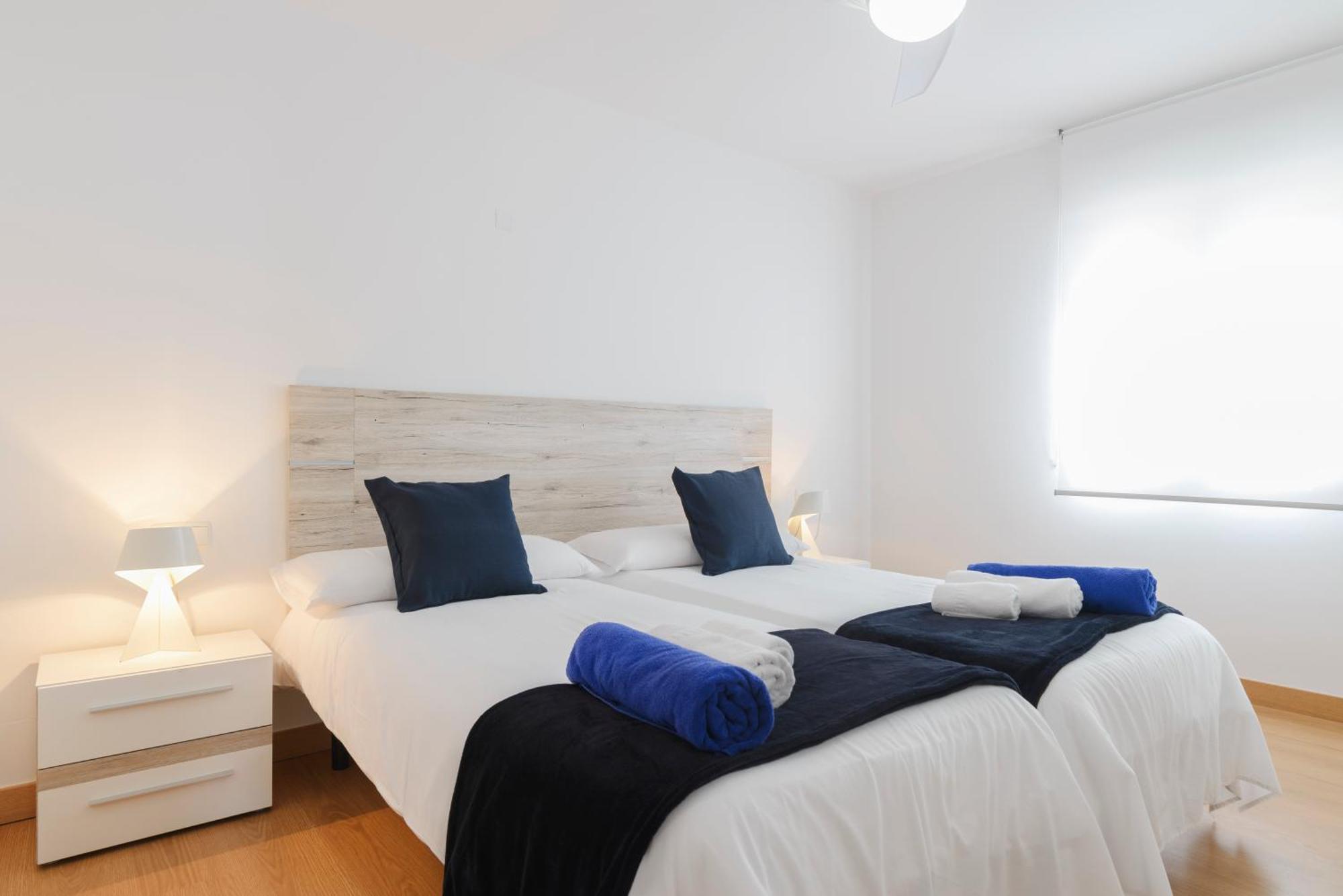 Sea Front Apartment In Marbella Center Buitenkant foto
